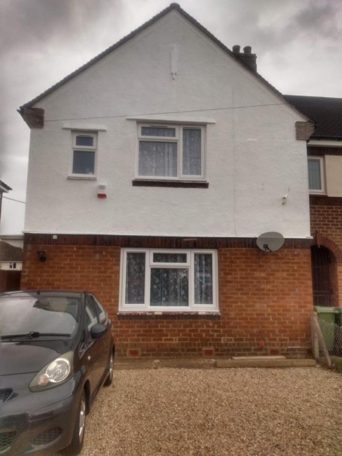 Cheltenham - 3 Bedroom, Parking, Disneyplus Exterior foto
